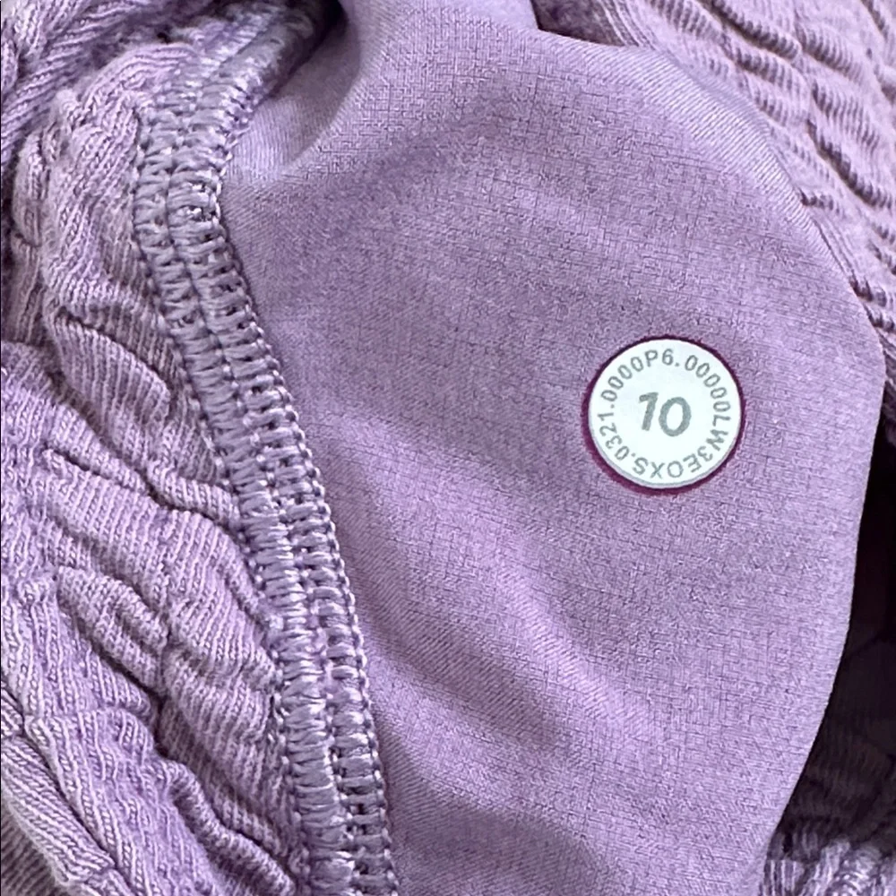 Lululemon Rippled V-Neck Pullover‎ Long Sleeve Wisteria Purple Size 10